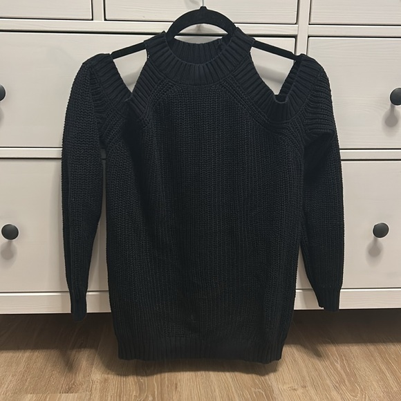 Black knit sweater - Picture 1 of 5